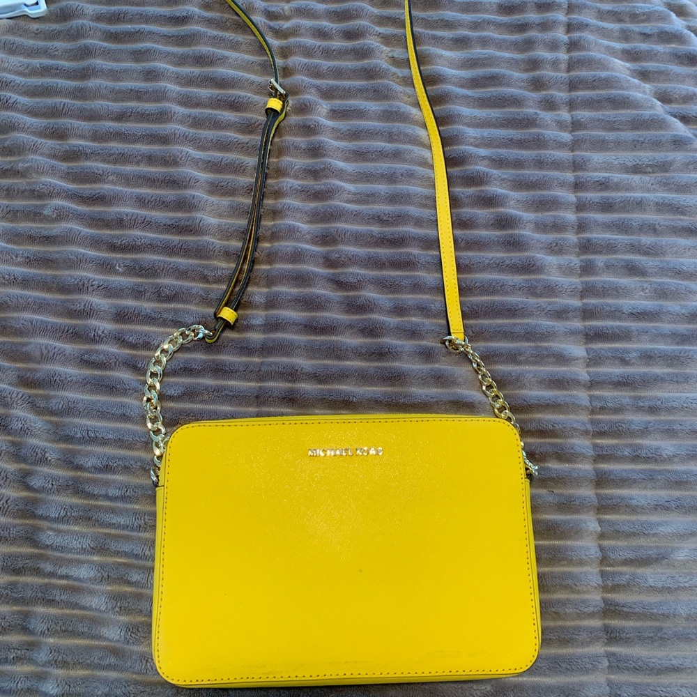 New Yellow Michael Kors Crossbody